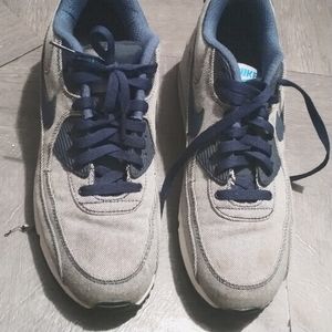 Nike Air Max  size 10.5